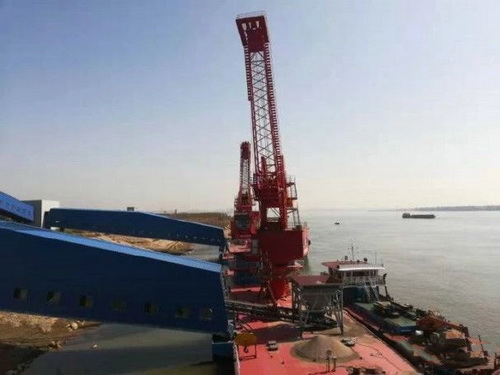 湖北一永久性砂石集并中心建成，總投資約2.5億元，年設(shè)計吞吐量360萬噸