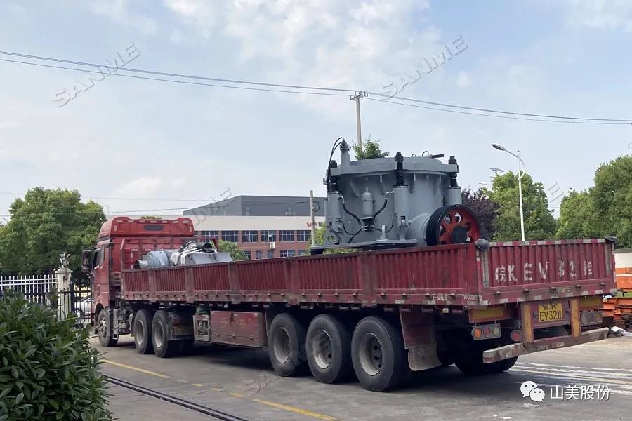發(fā)貨季｜山美股份高性能破碎篩分裝備發(fā)往江西，助力當(dāng)?shù)鼗?xiàng)目建設(shè)及建筑固廢資源化
