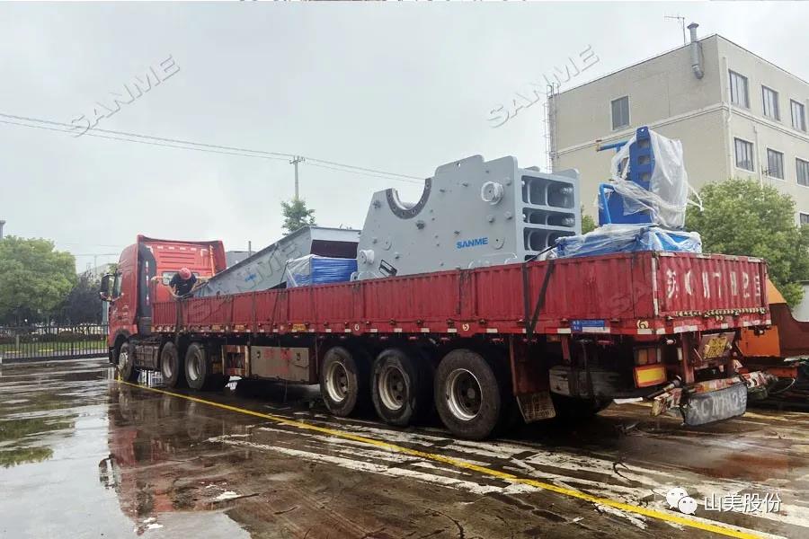 發(fā)貨季｜山美股份高性能破碎篩分裝備發(fā)往江西，助力當(dāng)?shù)鼗?xiàng)目建設(shè)及建筑固廢資源化