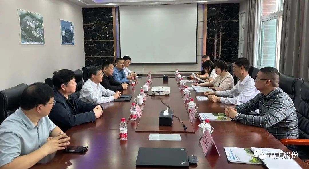 聚焦 | 熱烈歡迎中國(guó)砂石協(xié)會(huì)胡會(huì)長(zhǎng)一行蒞臨上海山美股份鄭州基地指導(dǎo)交流！