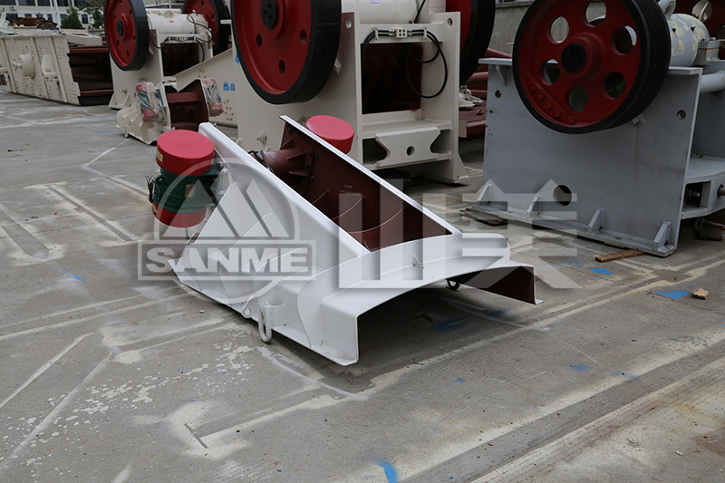 制砂生產(chǎn)線需要哪些破碎設(shè)備呢？