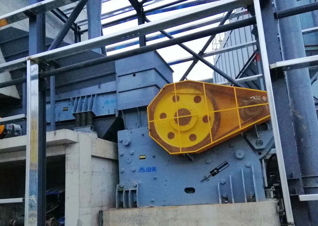 應(yīng)對高溫天氣，如何避免破碎機(jī)故障