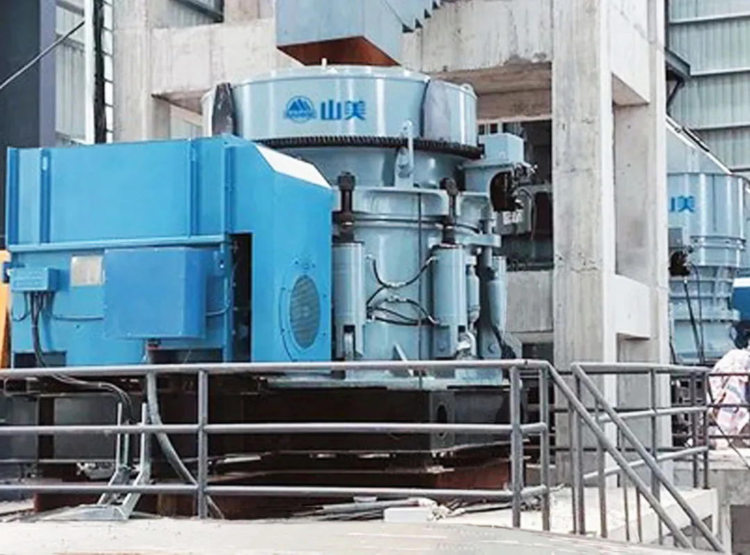 2臺SMS5000C大型多缸液壓圓錐破碎機服務于河南信陽時產(chǎn)1400噸花崗巖尾礦制砂生產(chǎn)項目